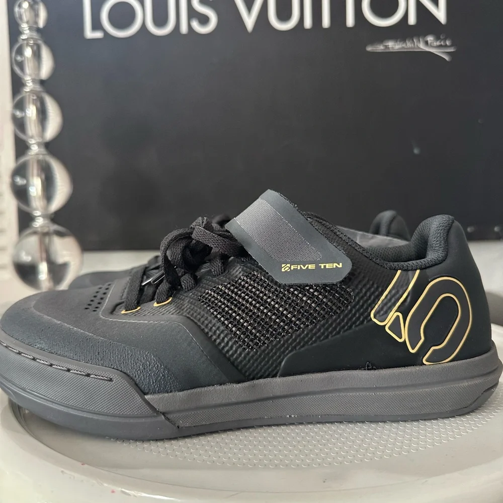 🆕Five Ten Hellcat Pro Mountain Bike Shoes